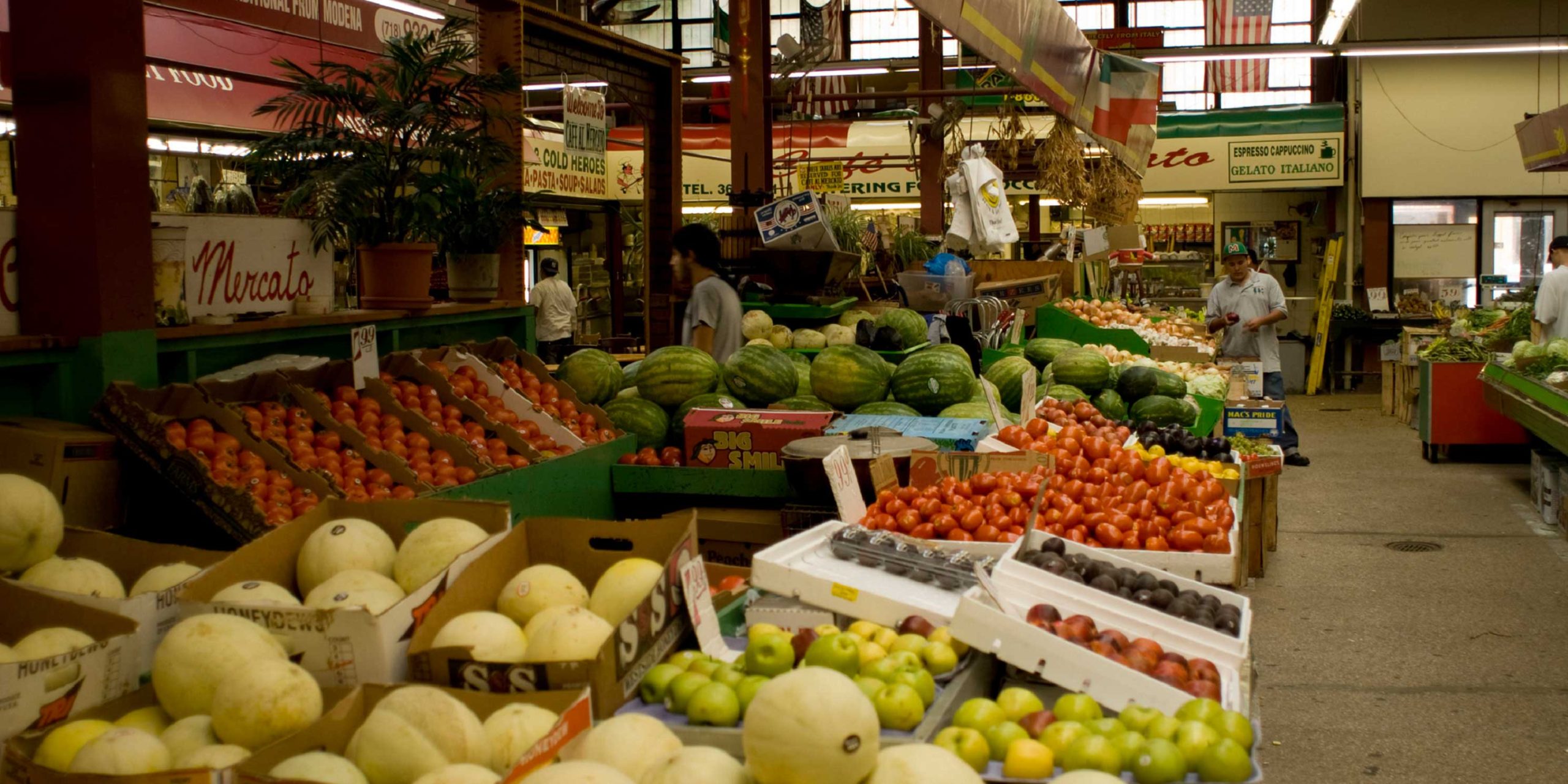 Arthur Avenue Bronx fruit market